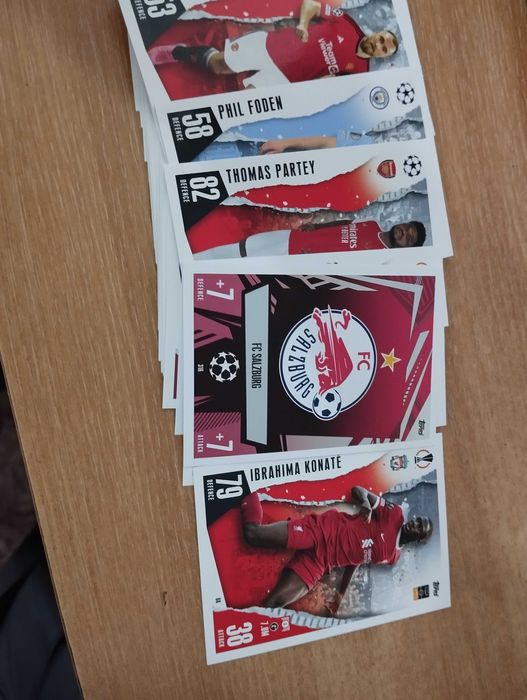 Topps UEFA Champions League & Europa League 23/24 (Ler Descrição)