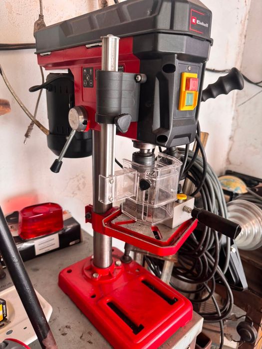 Engenho de Furar de Coluna Einhell