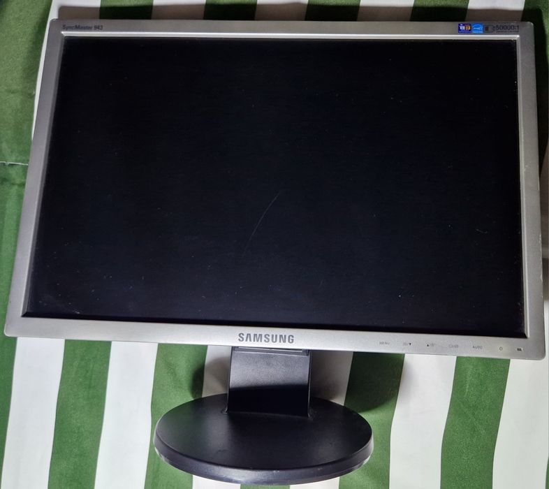 Продам монитор Samsung 943nw описание
