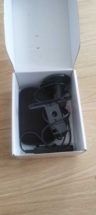 Nawigacja samochodowa GPS MIO c720b
