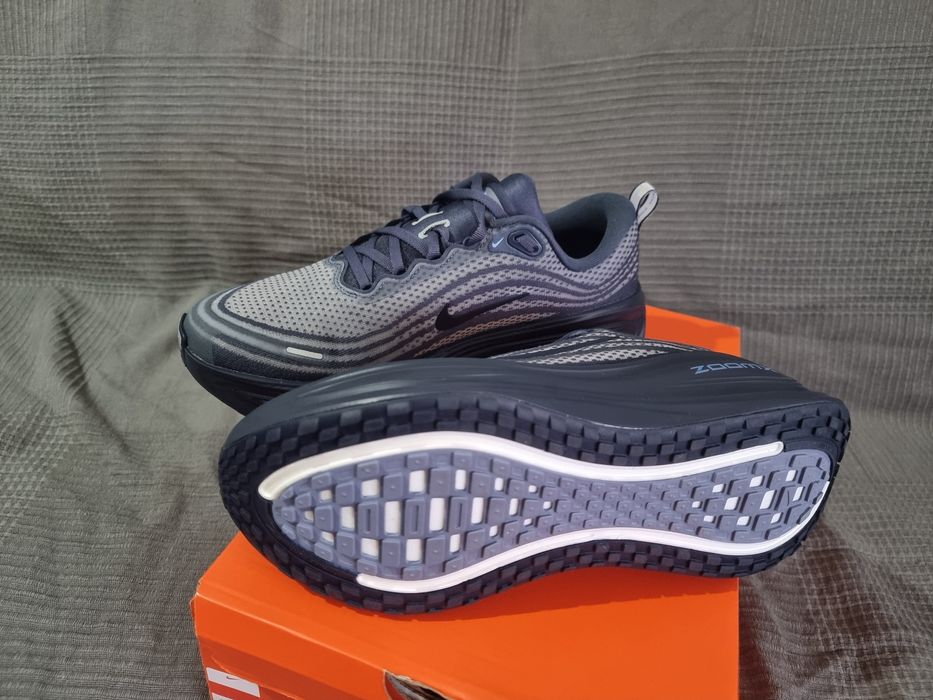 Nike Vomero Plus514415699931310084