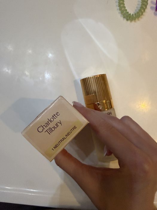 Podklad nowy Charlotte Tilbury