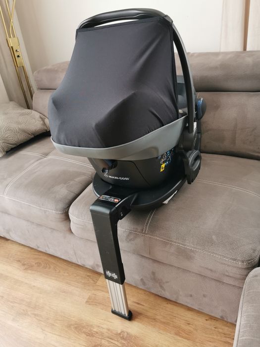 Maxi-Cosi Pebble Pro i-Size 45–75 cm + baza FamilyFix3 ISOFIX