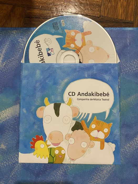 Livro + CD + Guia para pais e educadores "Andakibebé"