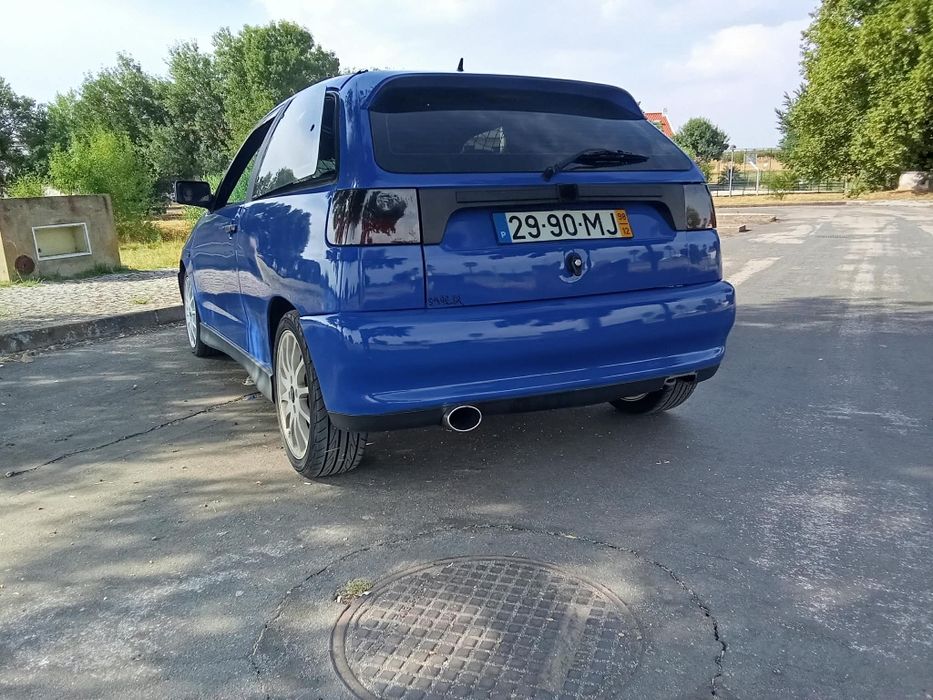 SEAT Ibiza impecável