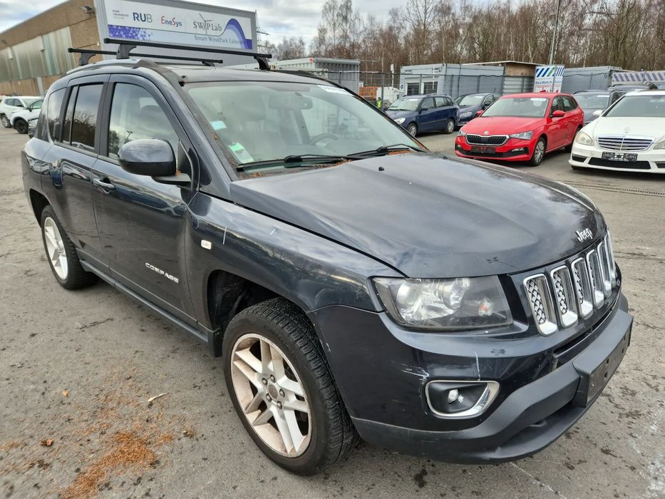 Jeep Compass 4x4 Limited Faktura Vat marża