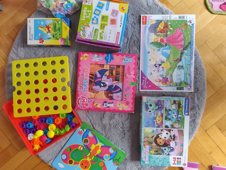 Puzzle, książeczka Pony, gra logiczna, układanka,Gabi, księżniczki !