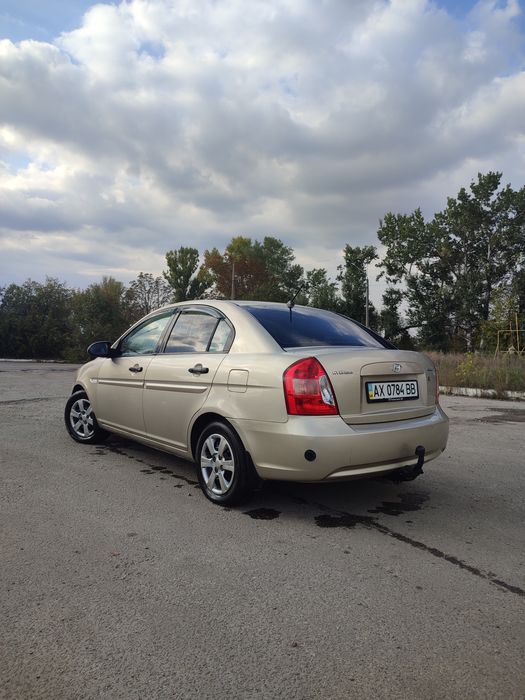 продам Hyundai Accent