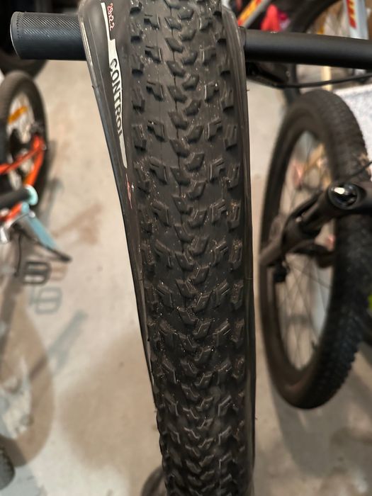 4x Opony specialized 2x fast trak Control 29x2.2 zwijana 2x ground con