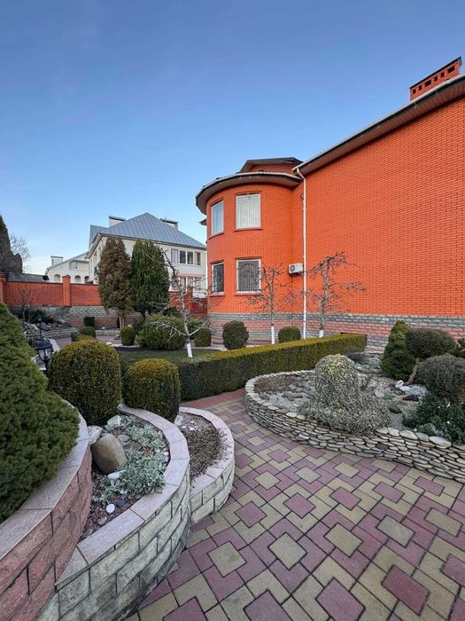 Продаж елітного будинку Півд.-Зах.район