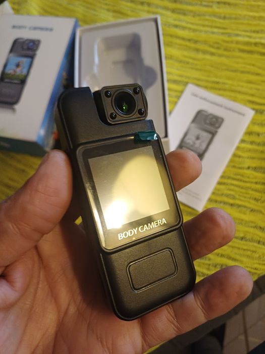 Camera de Ação com Lente Giratória 180°