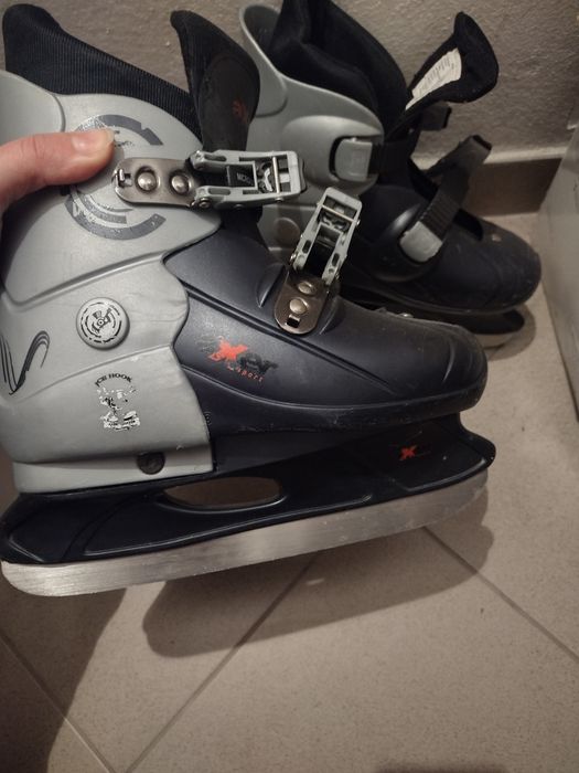 Łyżwy hokejowe uniwersałne Axer