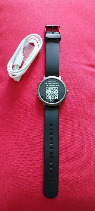 Relogio em preto/ Smartwatch