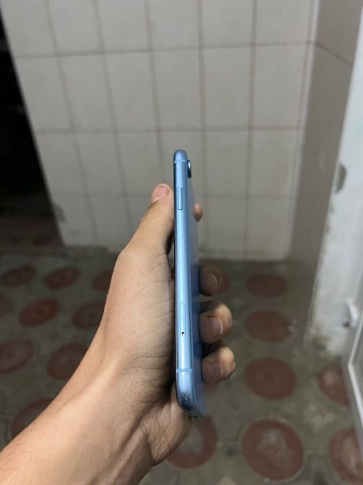 Продам строчно айфон Xr