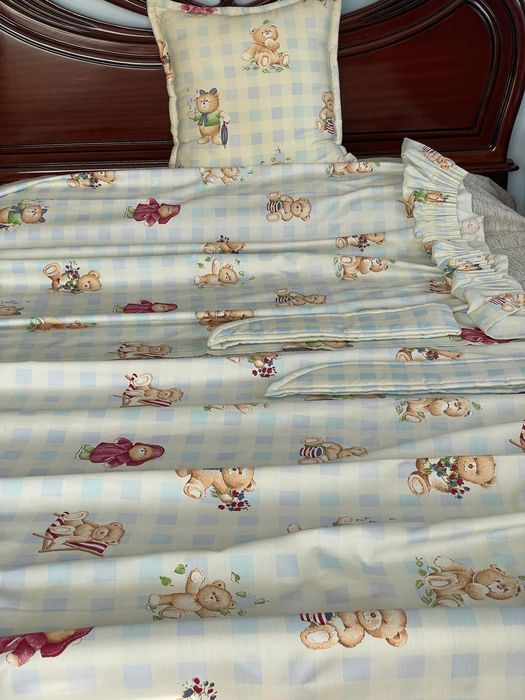 4 Cortinados para quarto de criança