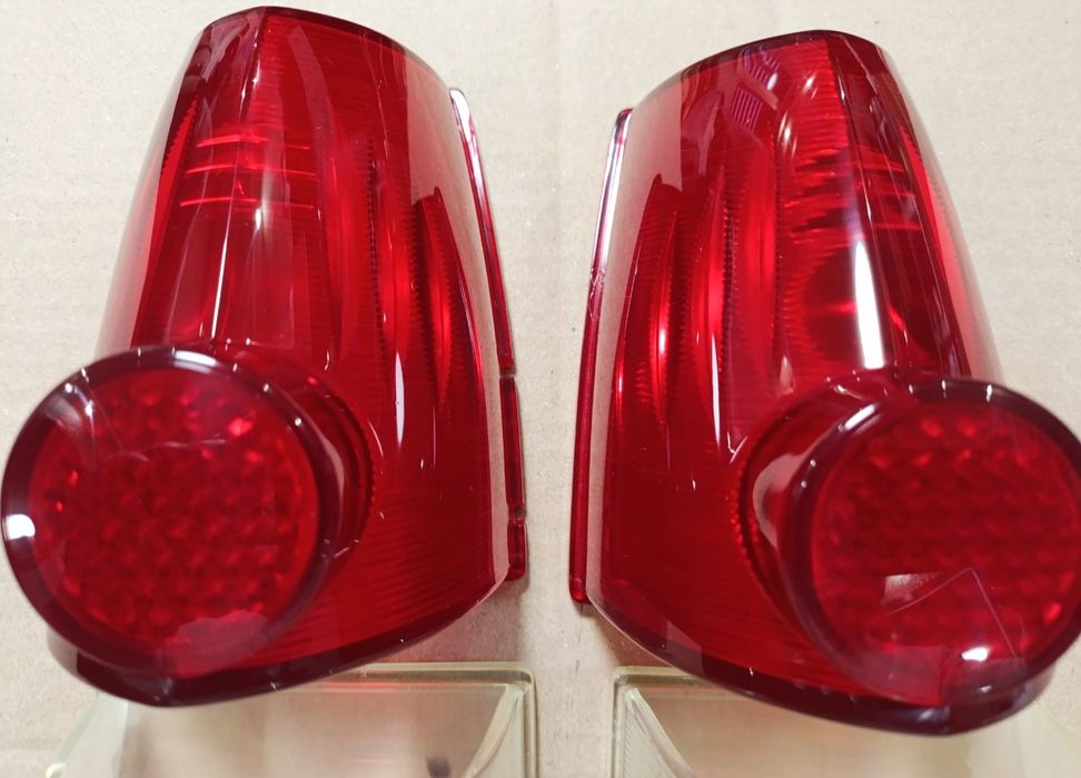 Стекла задних фонарей передних ГАЗ 21 Волга НОВЫЕ