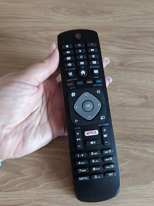 Pilot do telewizora nowy
