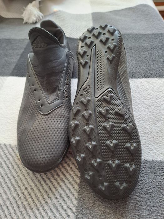 Buty do piłki nożnej adidas turfy rozm 38