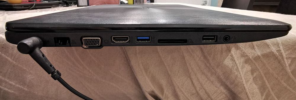 ASUS F553M,4Ram,500GB