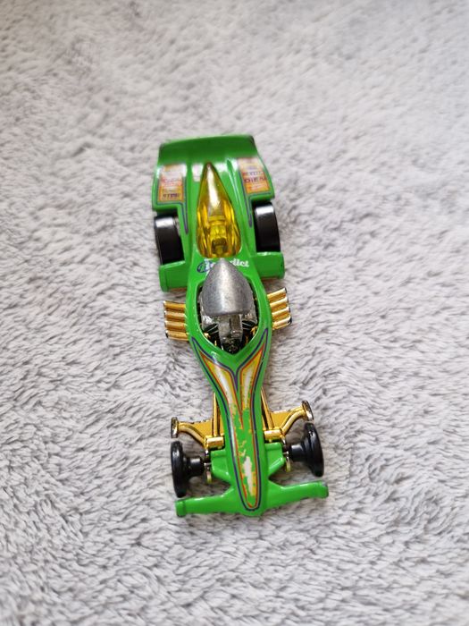 Hot Wheels Race rod green with Gold Underbody