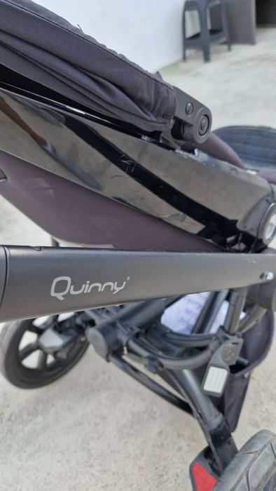 Carrinho bebé quinny