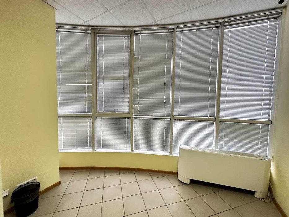 Без %! Аренда офиса в БЦ Харьковское шоссе м.Бориспольская (150 кв.м.)