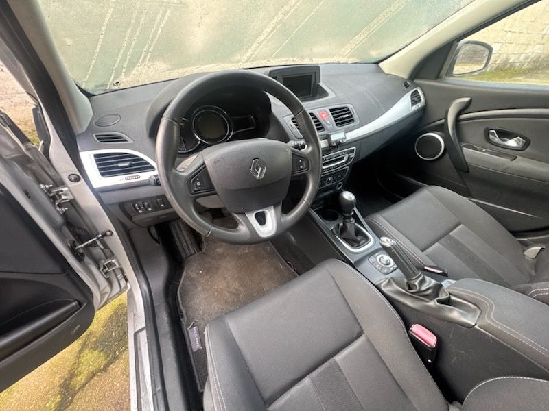 Części renault megan III maska drzwi klapa zderzak lampa kokpit ted69 błotnik poduszka airbag cwiartka relingi lusterko fotele kanapa boczki panel