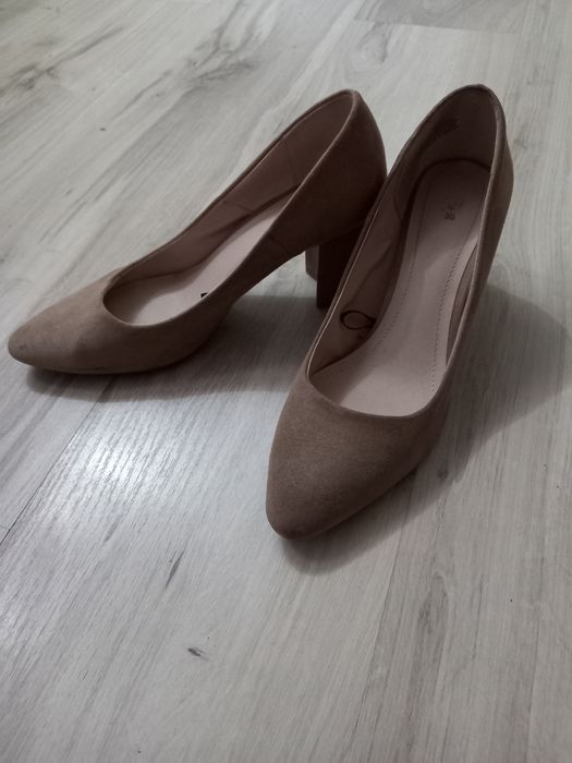 Czółenka r 38 H&M