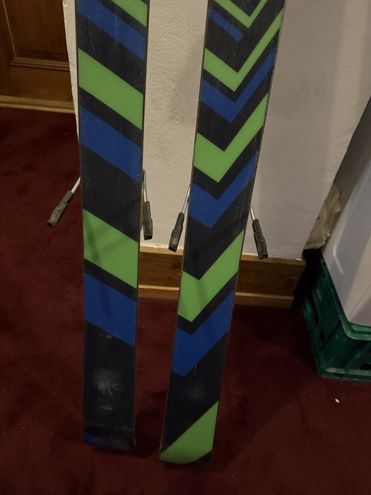 Narty Atomic Pure Instinct 164 cm Kompletne Wiązania Atomic FF Plus
