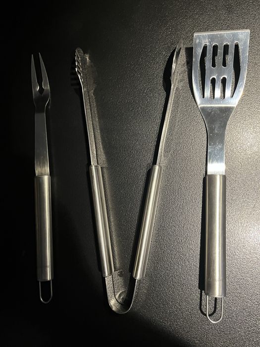 Zestaw do grilla BergHoff nowy .