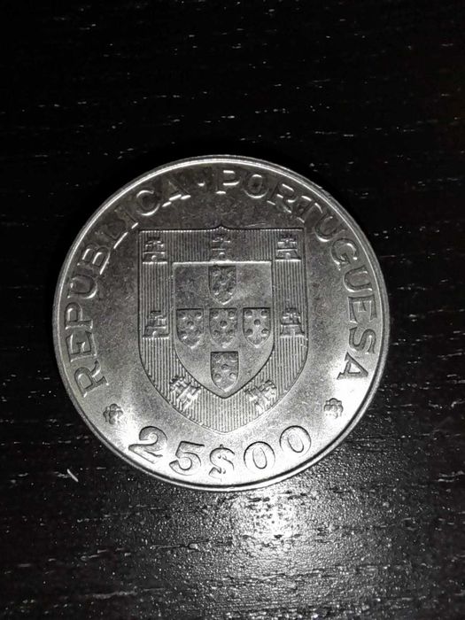 Moeda 25 escudos ano internacional do deficiente ano de 1981