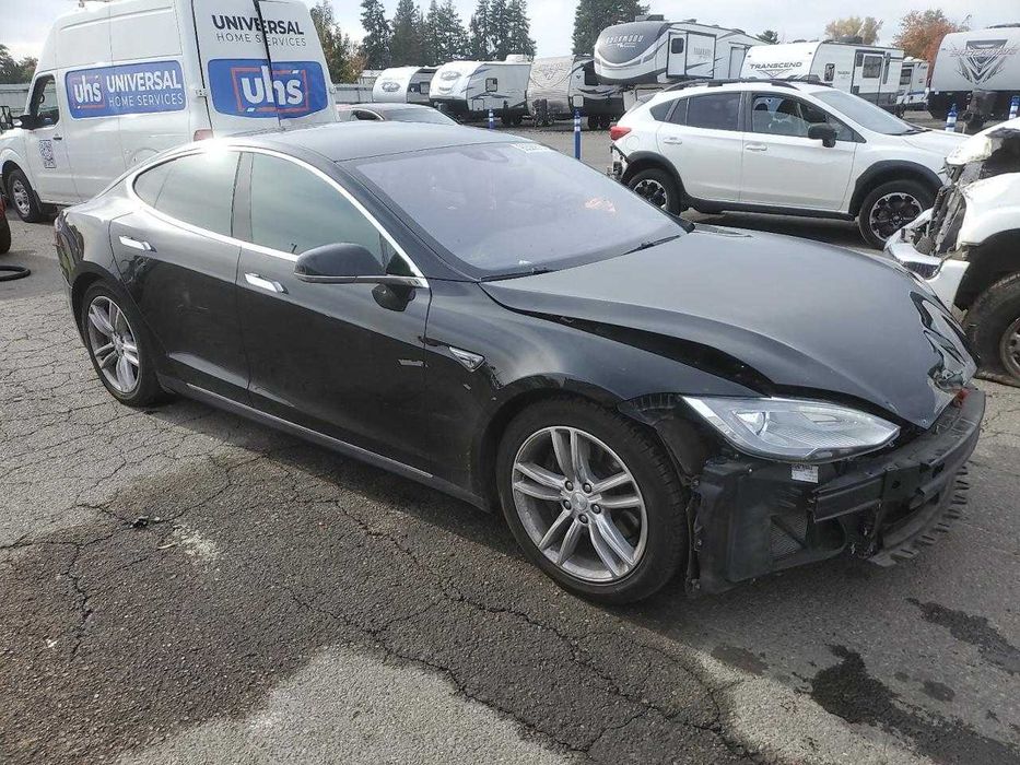 2015 Tesla Model  S 70D