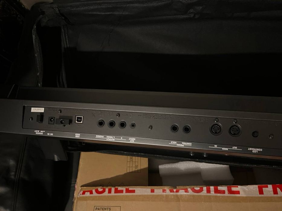 Пианино Roland GW-8 Workstation – професійний синтезатор піаніно