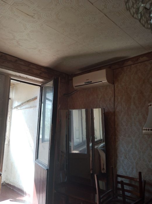 продам 2-кімнатну квартиру
