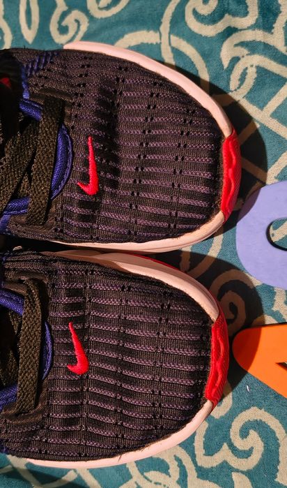 Buty do koszykówki Nike LeBron Witness VI USA roz. 40,5