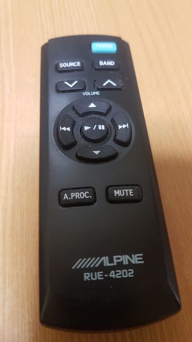 Магнитола Алпаин W-520R