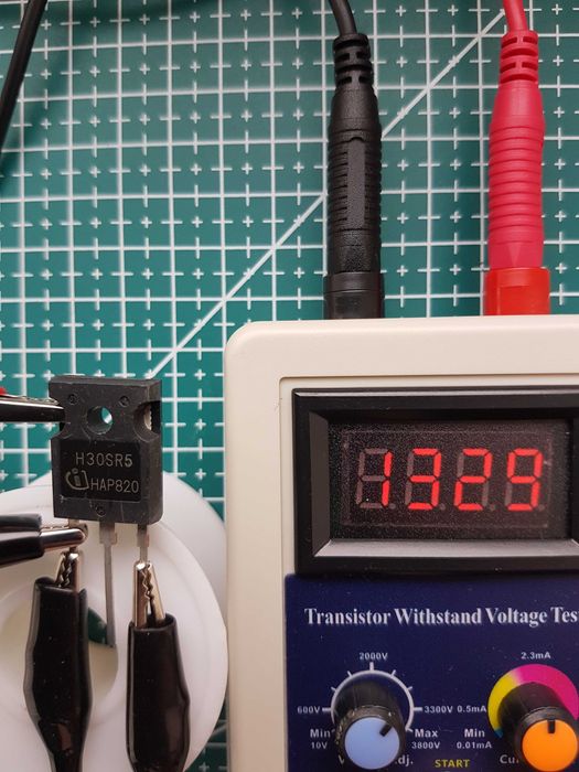 Цифровой тестер напряжения IGBT транзисторов.