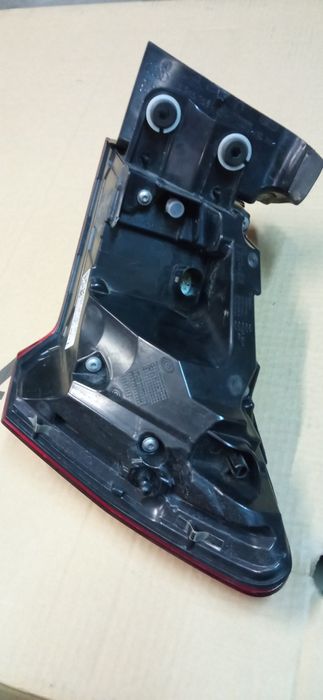 Audi A6 c8 tylna lewa lampa matrix