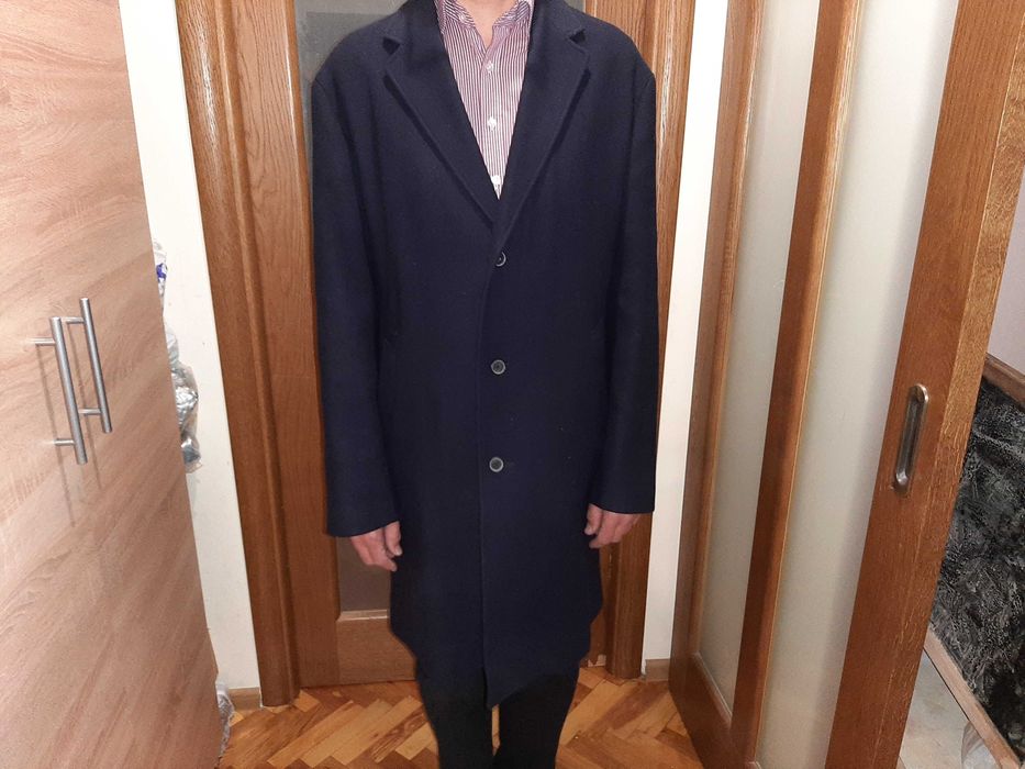 Пальто мужское Massimo Dutti.