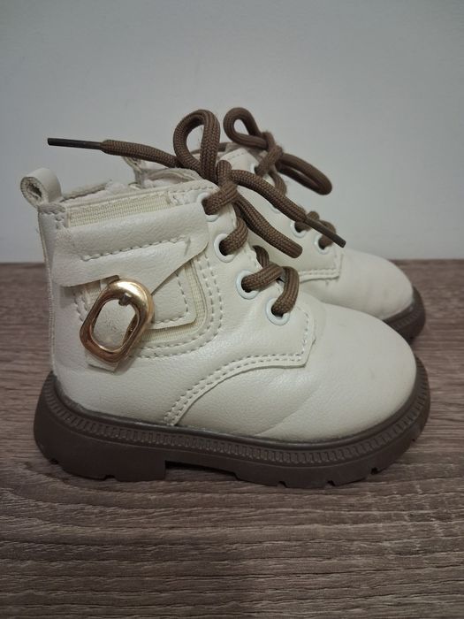Черевики на дівчинку/ демісезонні 11см/ 19розмір