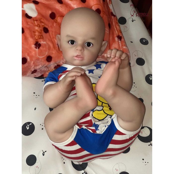 Reborn doll nenucos realistas de silicone menina e menino 42cm novas