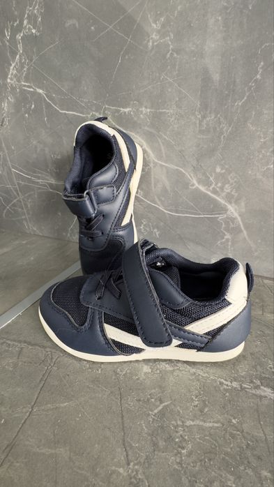 Дитячі кросівки Sinsay