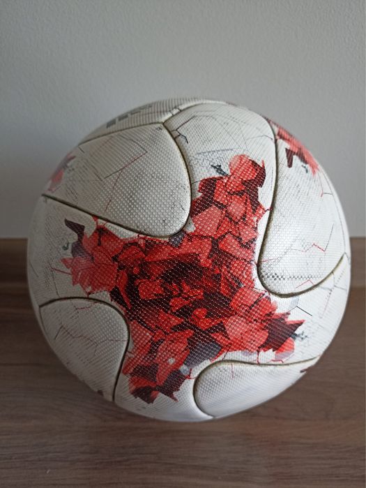 Piłka adidas Krasava
