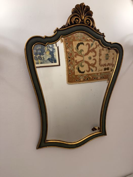 Conjunto mesa suporte e espelho