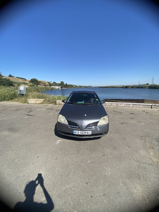 Nissan primera P12