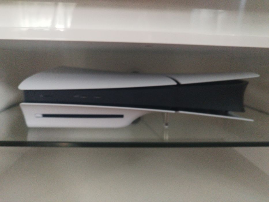 PlayStation 5 1tb como nova com caixa e garantia