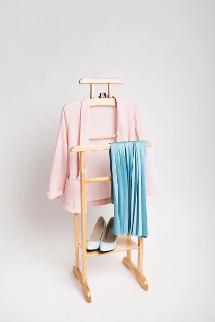 Вішалка - плечики підлогова подвійна з полицею з натурального дерева