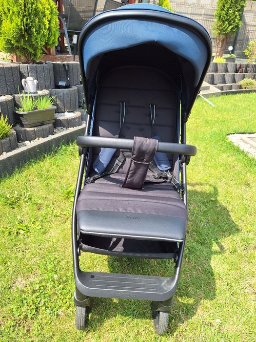 Wózek spacerowy Carello Bravo