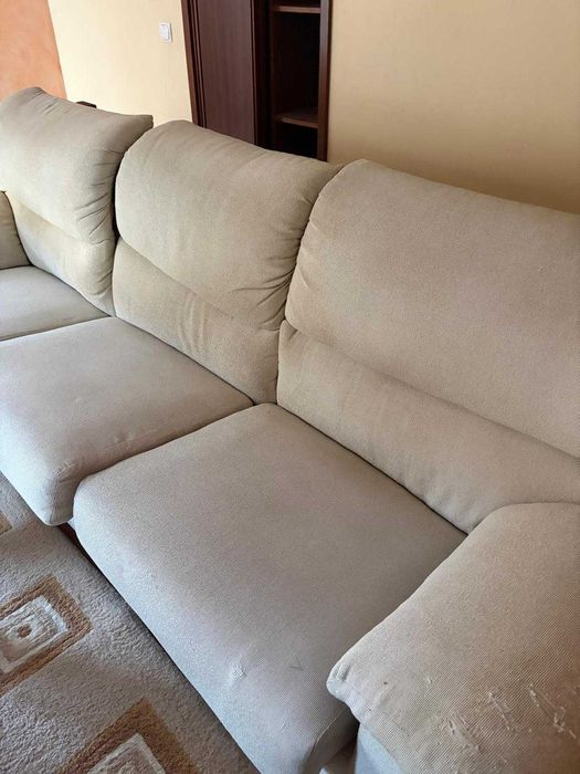 Conjunto Sofá com tapete e mesa de centro