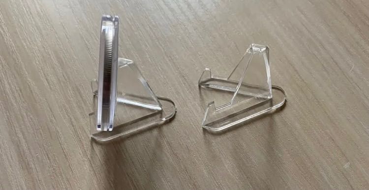 Капсули для монет 24мм/25 /26/27/30/41/46мм. Підставки для монет